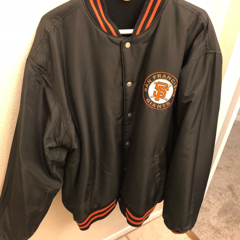 Men’s black and orange reversible giants jacket